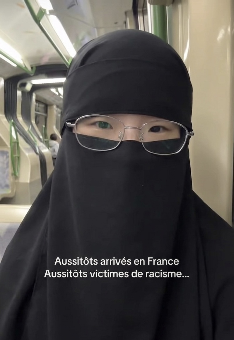 Aussitôts arrivés en France, Aussitôts victimes de racisme…